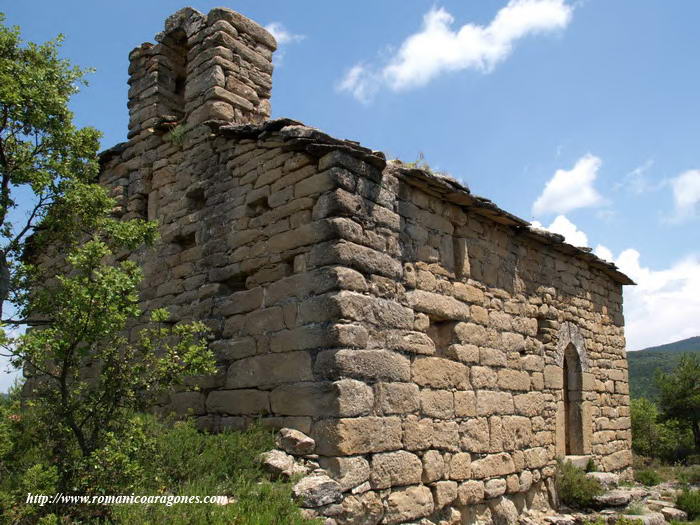 VISTA SUROESTE DEL TEMPLO